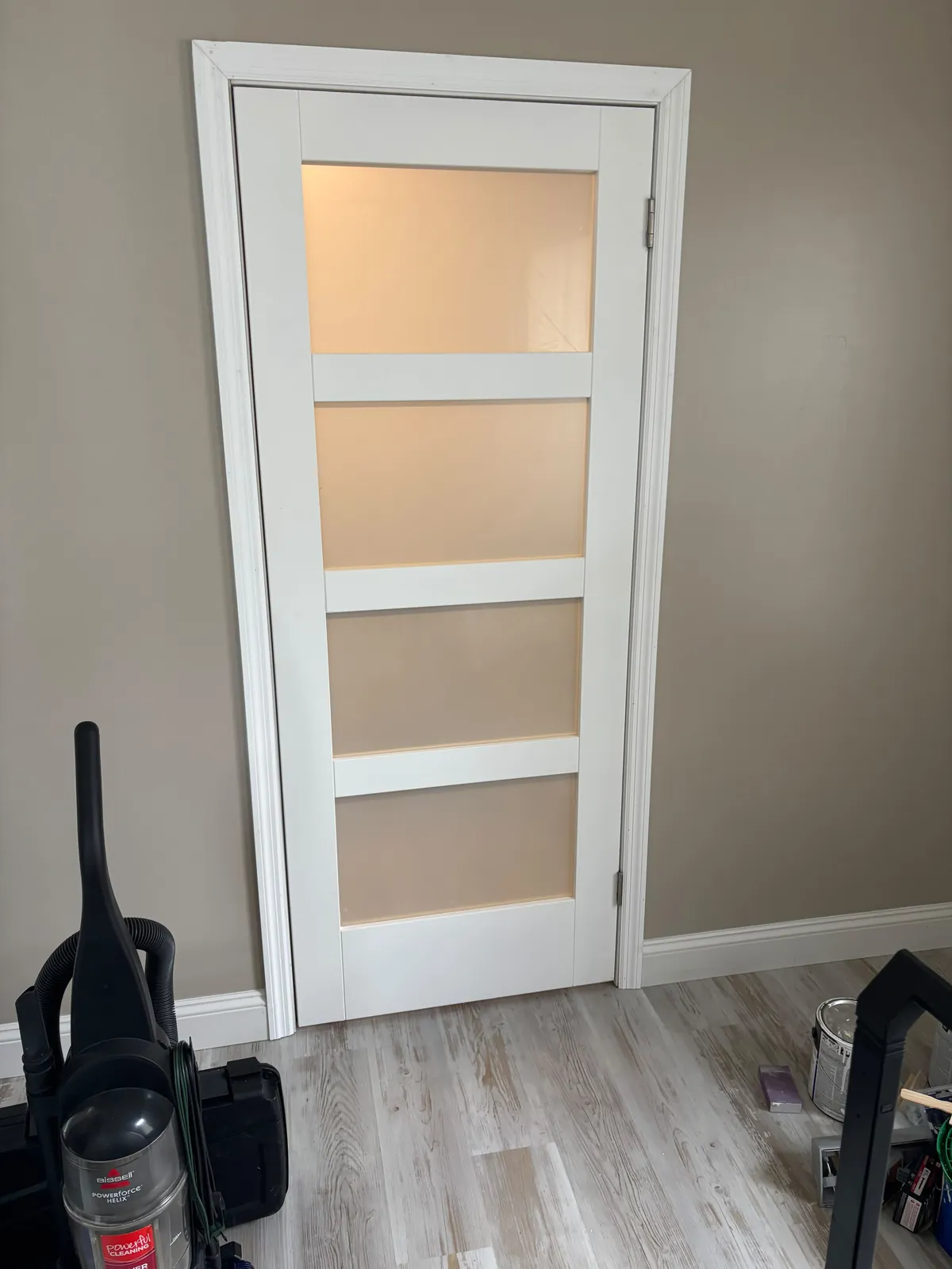 Frosted-glass interior door